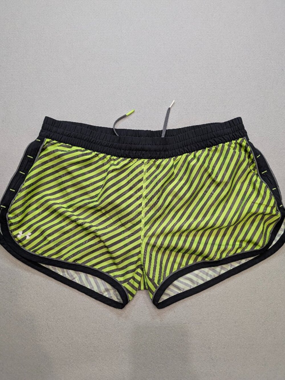 Under Armour HeatGear Neon Green Striped Running Shorts Women's L